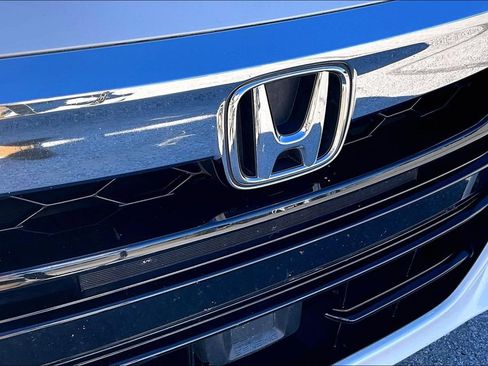 Used 2019 Honda Accord LX image 31