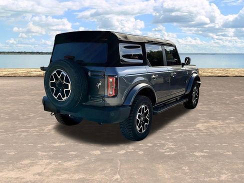 Used 2023 Ford Bronco Outer Banks image 11