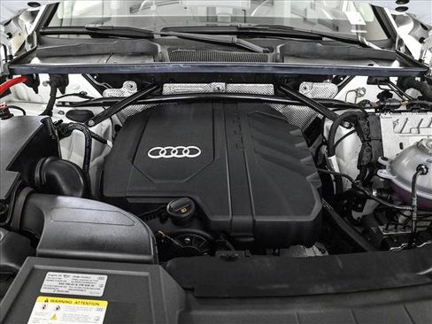 Used 2023 Audi Q5 2.0T Premium Plus w/ Premium Plus Package image 24