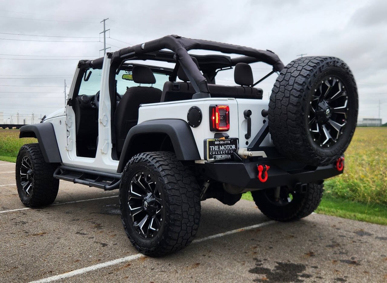 Used 2017 Jeep Wrangler Unlimited Sport w/ Quick Order Package 24S AWD/4WD image 3