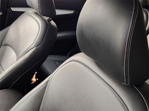 Used 2019 INFINITI QX50 Luxe w/ Navigation Package image 15