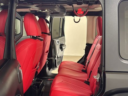 Used 2021 Jeep Wrangler Unlimited Rubicon w/ LED Lighting Group image 15