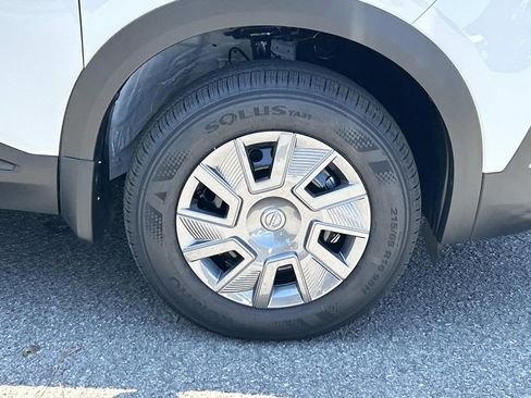 New 2026 Nissan Kicks S FWD image 9