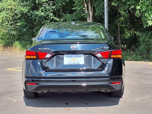 Used 2024 Nissan Altima 2.5 SV FWD image 20