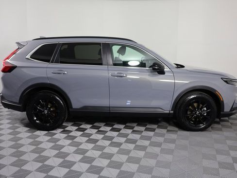 Used 2023 Honda CR-V Sport image 9