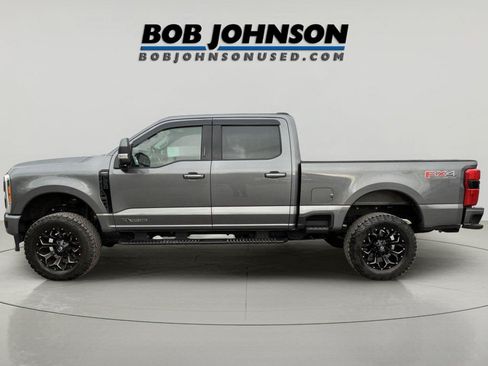 Used 2023 Ford F250 Lariat w/ Lariat Ultimate Package AWD/4WD image 6