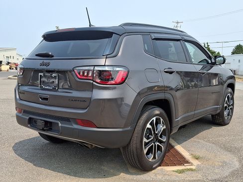 Used 2022 Jeep Compass Limited w/ Sun and Sound Group AWD/4WD image 7