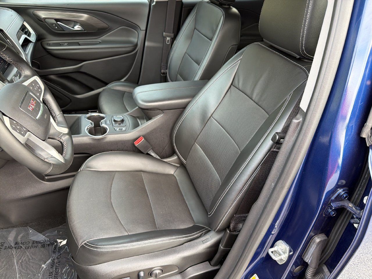 Used 2023 GMC Terrain SLT w/ Infotainment Package II FWD image 19