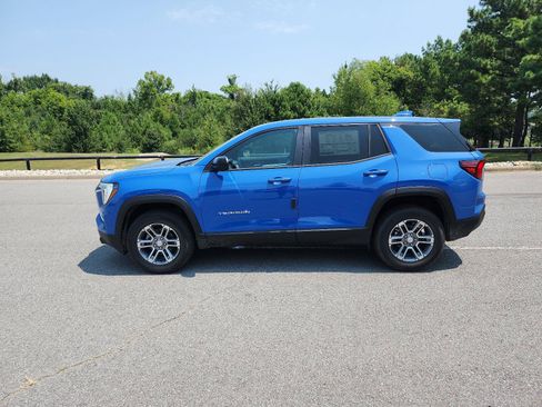 New 2027 GMC Terrain Elevation FWD image 2