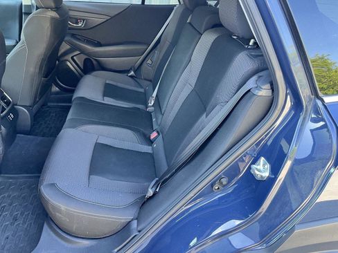Used 2024 Subaru Outback Premium w/ Popular Package #1A AWD/4WD image 12