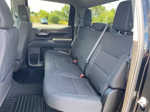 Certified 2024 Chevrolet Silverado 1500 LT AWD/4WD image 17
