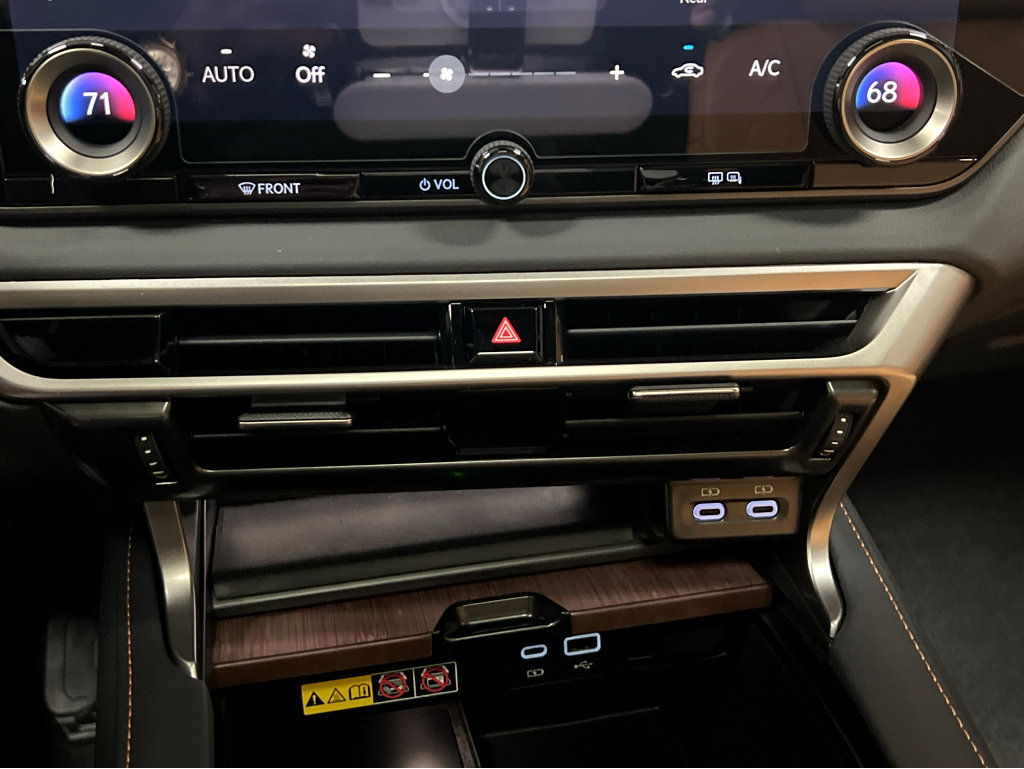 New 2026 Lexus RX 350h AWD/4WD image 17