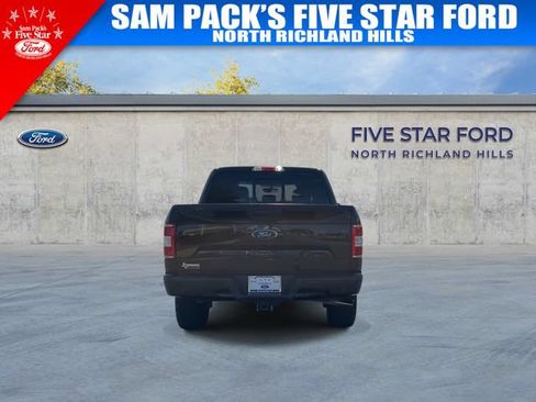Used 2018 Ford F150 XLT w/ Equipment Group 302A Luxury AWD/4WD image 9
