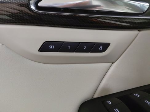 Certified 2021 Buick Envision Essence image 32