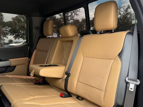 Used 2023 Ford F350 Lariat w/ Lariat Ultimate Package AWD/4WD image 20