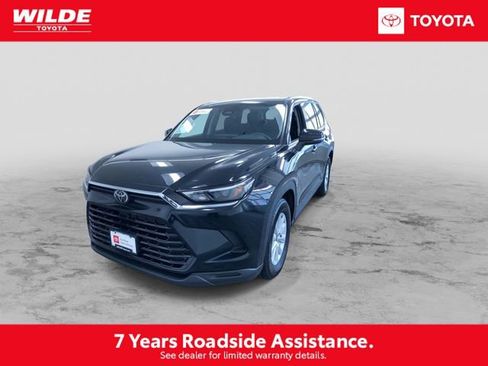 Certified 2025 Toyota Grand Highlander AWD image 5