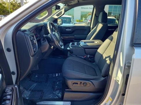 Used 2020 Chevrolet Silverado 1500 LT w/ Texas Edition AWD/4WD image 17