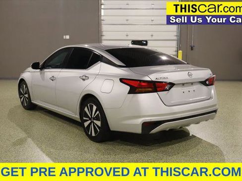 Used 2021 Nissan Altima 2.5 SV FWD image 5