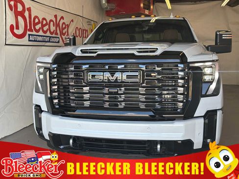 New 2026 GMC Sierra 2500 Denali Ultimate AWD/4WD image 1
