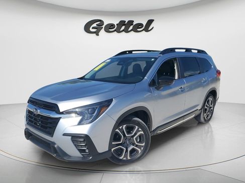 Used 2024 Subaru Ascent Limited w/ Technology Package AWD/4WD image 1