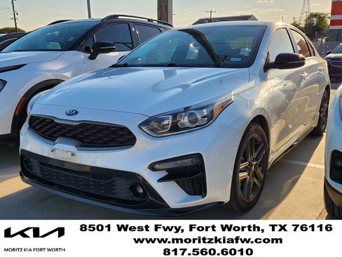 Certified 2021 Kia Forte GT-Line FWD image 2