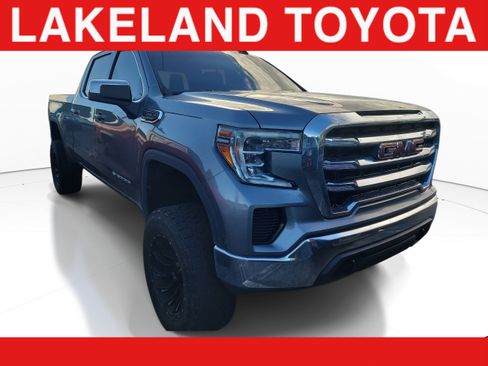 Used 2019 GMC Sierra 1500 SLE w/ X31 Off-Road Package AWD/4WD image 1
