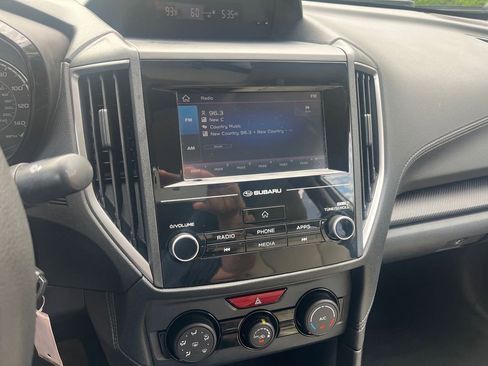 Used 2019 Subaru Impreza 2.0i AWD/4WD image 23