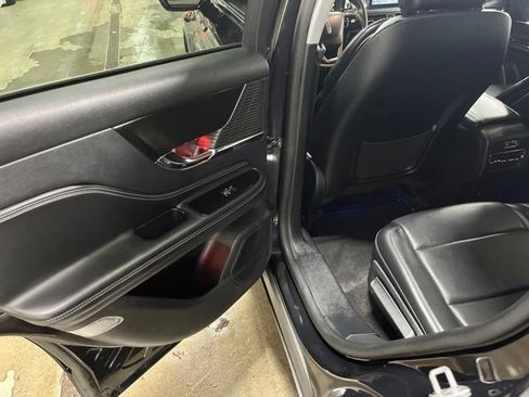 Certified 2022 Lincoln Corsair AWD w/ Premium Package image 62