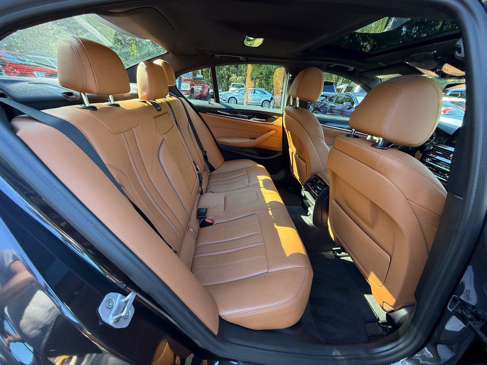 Used 2018 BMW 530i RWD image 25
