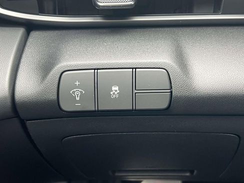New 2026 Hyundai Elantra SEL Sport Premium FWD image 24