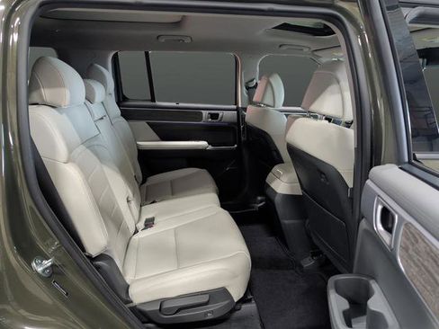 Used 2024 Hyundai Santa Fe Limited AWD/4WD image 36