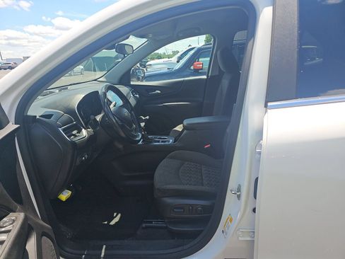 Used 2022 Chevrolet Equinox LT FWD image 3