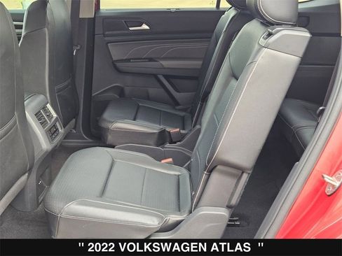 Used 2022 Volkswagen Atlas SE image 17