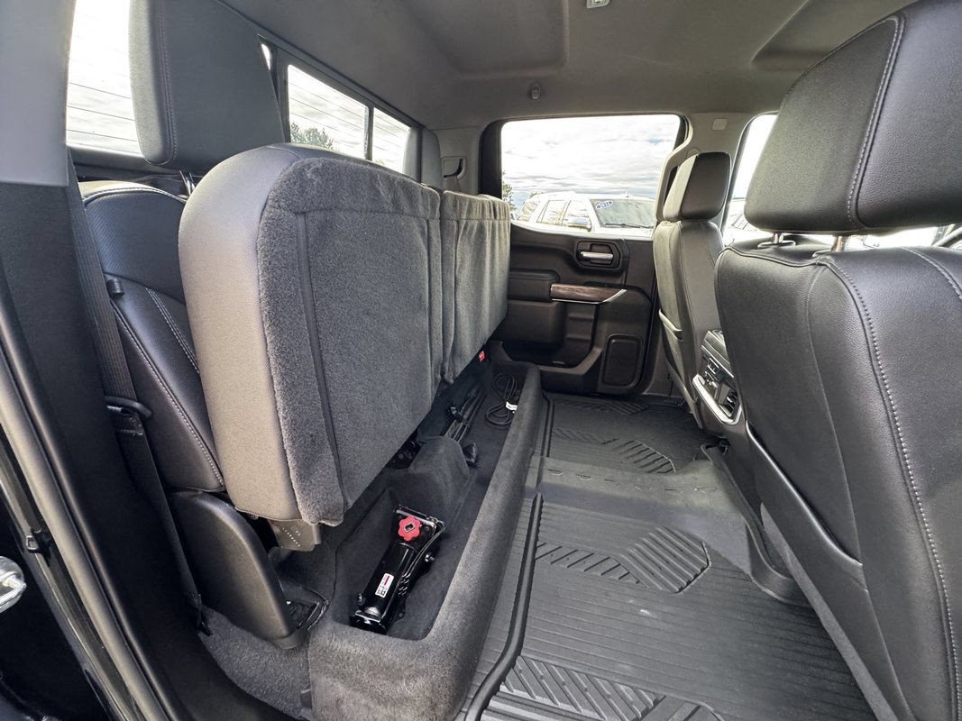 Used 2021 Chevrolet Silverado 1500 LTZ AWD/4WD image 34