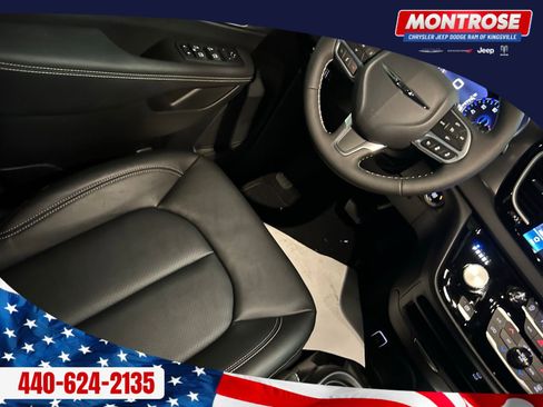 New 2026 Chrysler Voyager LX image 23