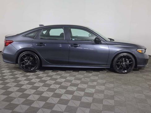 Used 2025 Honda Civic Sport image 16