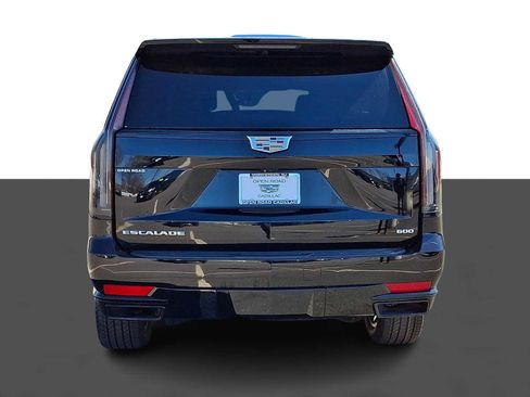 Used 2022 Cadillac Escalade Sport w/ Touring Package image 5