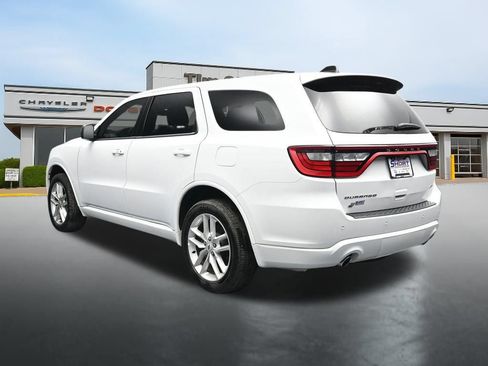 Used 2025 Dodge Durango GT AWD/4WD image 3