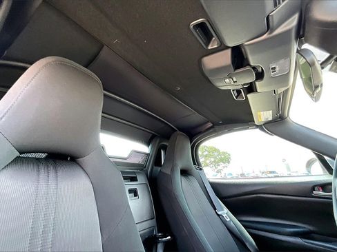 Used 2022 MAZDA MX-5 Miata Sport image 24