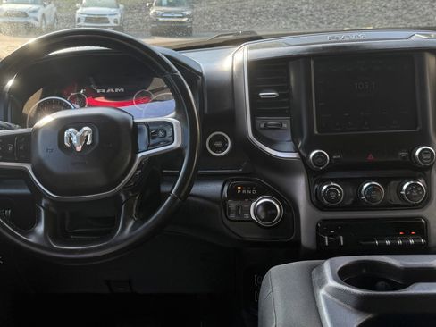 Used 2019 RAM 1500 Big Horn image 12