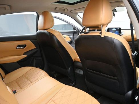 Used 2023 Nissan Sentra SV w/ SV Premium Package FWD image 20