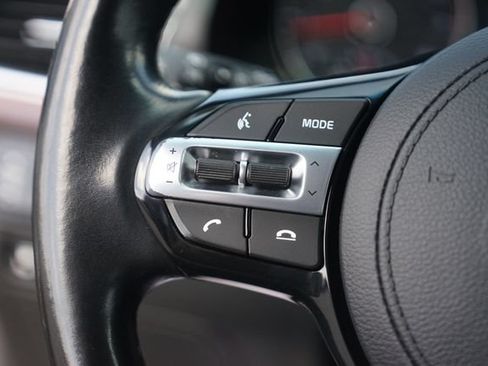 Used 2019 Kia Cadenza Technology FWD image 23