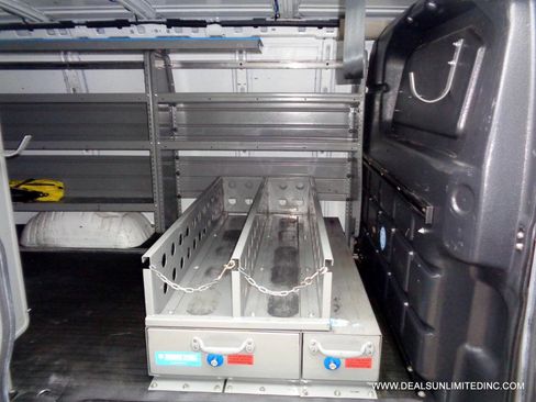 Used 2019 Chevrolet Express 2500 w/ Driver Convenience Package image 24