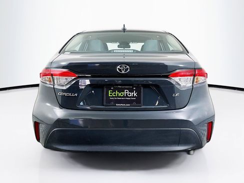 Used 2025 Toyota Corolla LE image 7