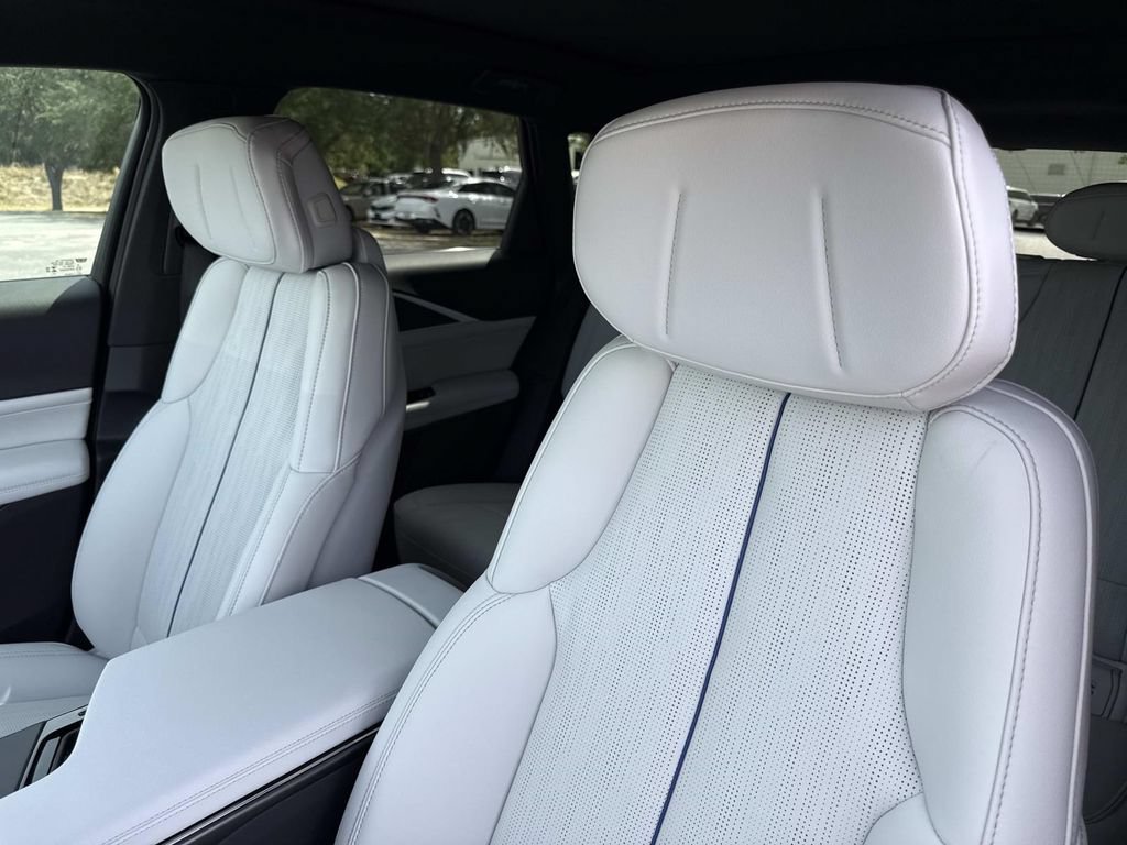 New 2026 Cadillac Lyriq Sport RWD image 21