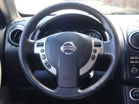 Used 2012 Nissan Rogue S w/ Special Edition Pkg FWD image 18