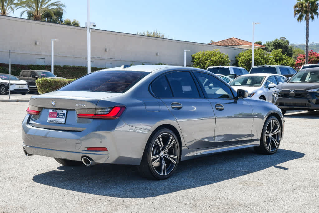 Used 2023 BMW 330i Sedan w/ Driving Assistance Package RWD image 10