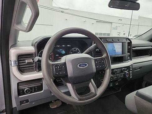 Used 2024 Ford F350 XLT image 16