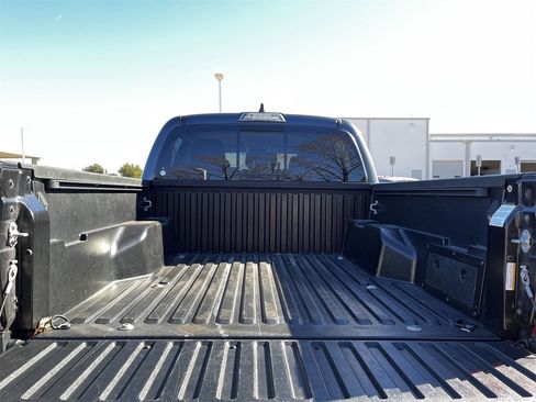 Used 2023 Toyota Tacoma SR5 image 27