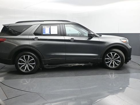 Used 2020 Ford Explorer ST image 6